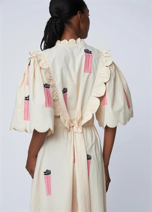 Embroidered midi kjole with Scallops Ivory Stella Nova 
